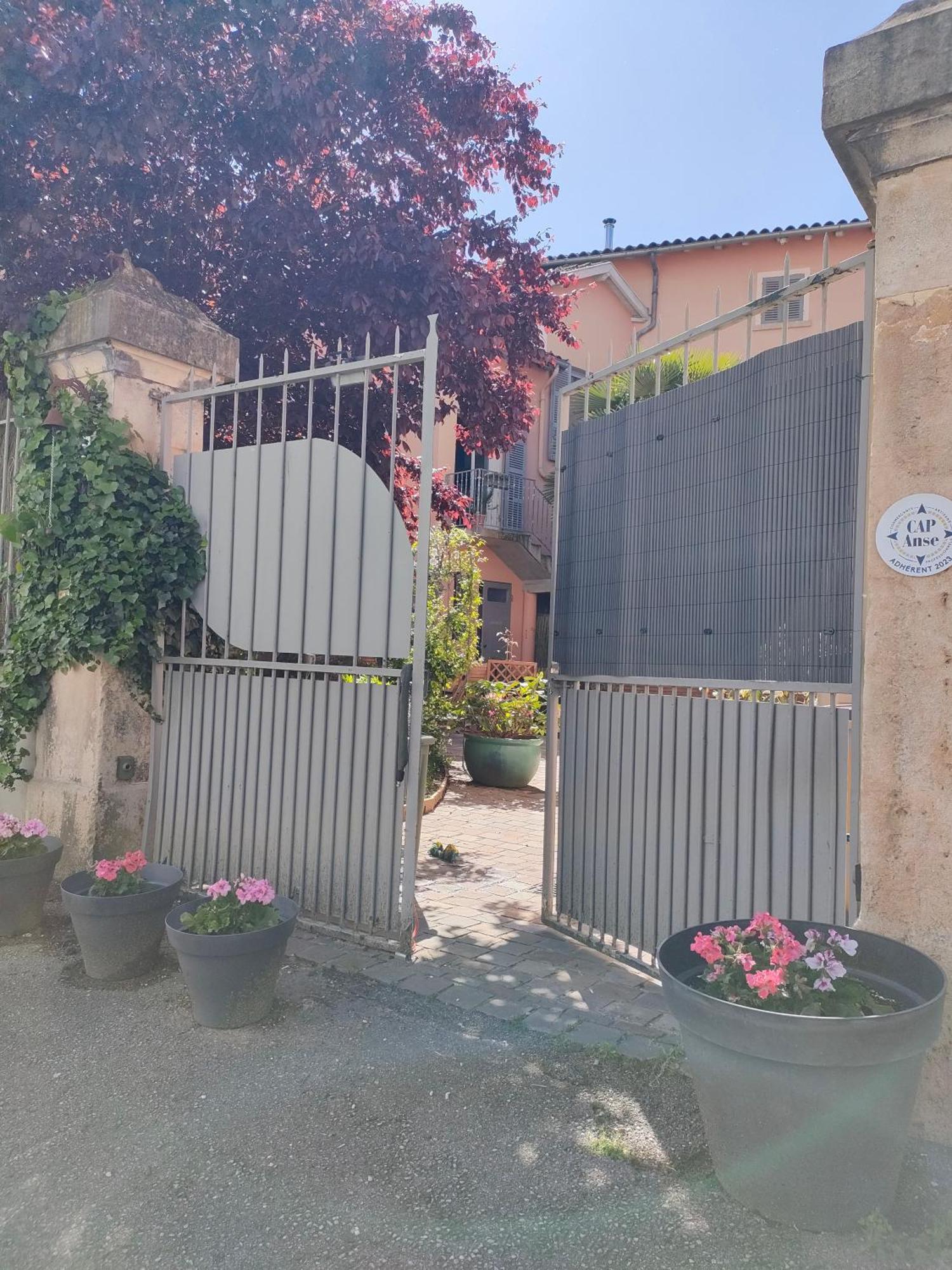 La Chamade En Beaujolais Bed and Breakfast Anse Eksteriør billede